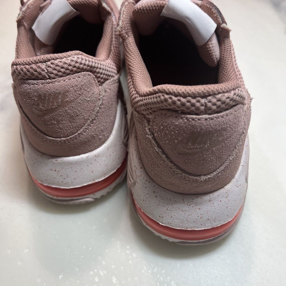 Size 9.5 - Nike Air Max Excee Rose Whisper Women's Sneakers - Picture 6 of 10